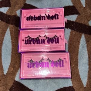 BRAND NEW Urban Dollz Bedroom Lashes + Accessories